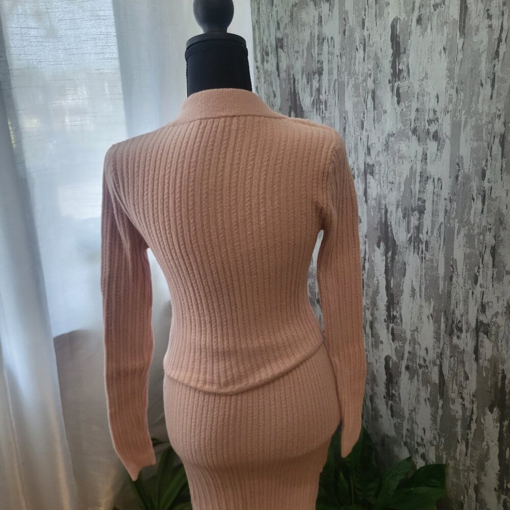 Express Women's Fuzzy Sweater and Skirt set - Picture 4 of 5